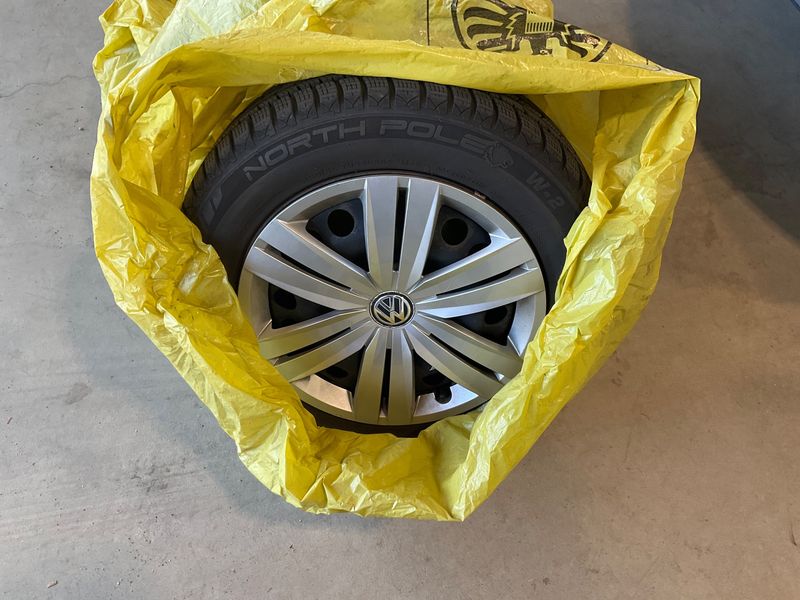 Volkswagen Touran 1.6 TDI Comfortline BlueMotion Tech 2016 – снимка 15
