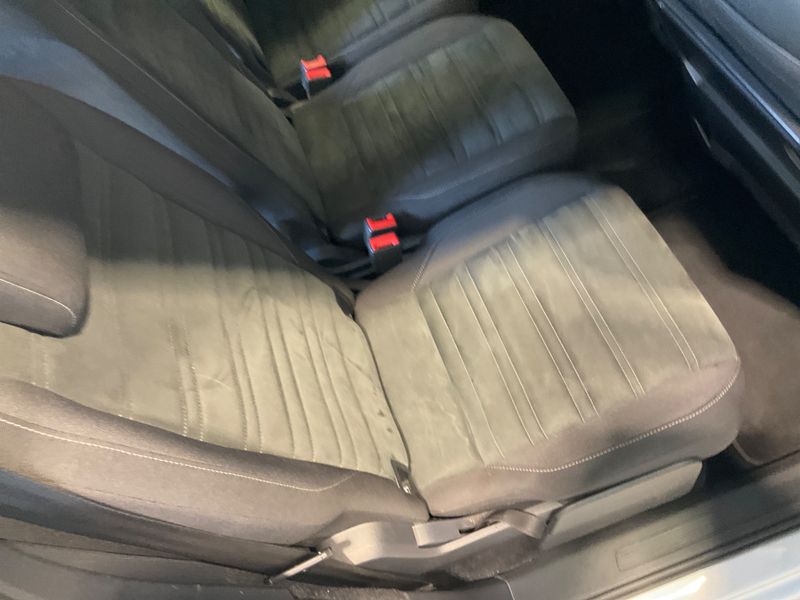 Volkswagen Touran 1.6 TDI Comfortline BlueMotion Tech 2016 – снимка 35