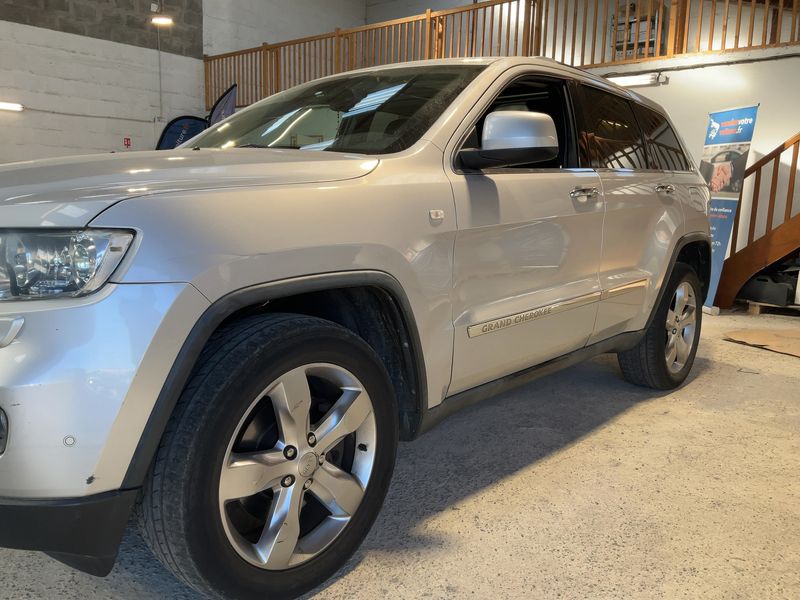 Jeep Grand Cherokee 3.0 CRD Limited — zdjęcie 2