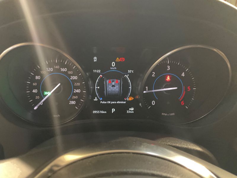 Jaguar F-Pace 25d R-Sport AWD — zdjęcie 13
