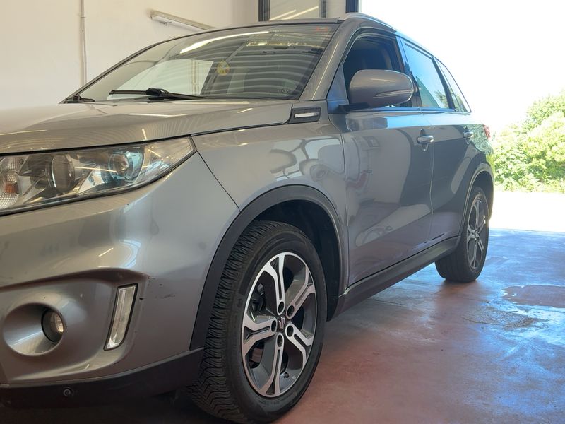Suzuki Vitara 1.6 DDiS V-Top 4x4 — zdjęcie 2