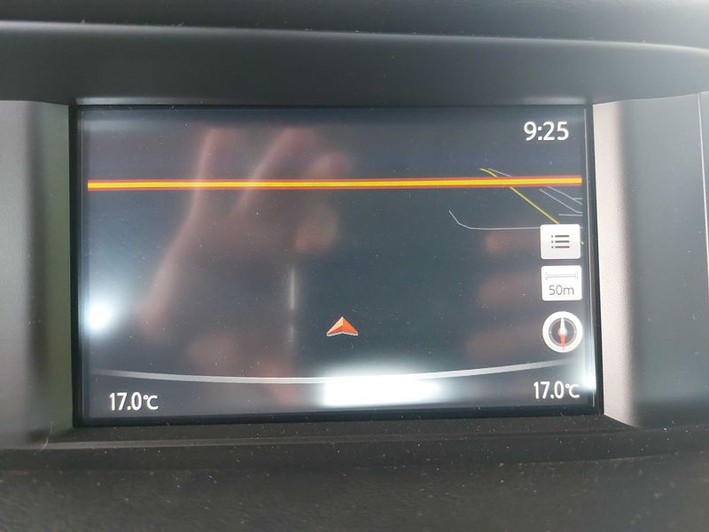Infiniti Q30 1.6 Premium — zdjęcie 13