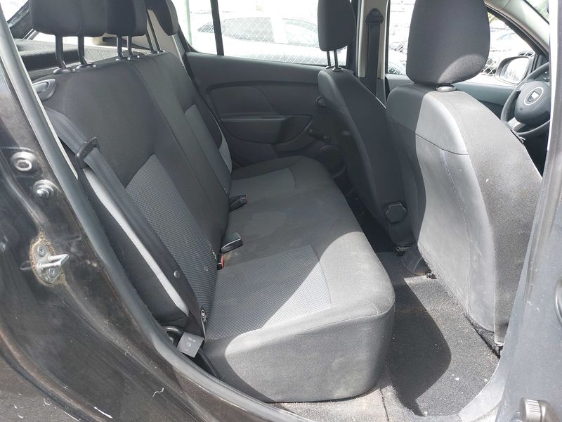 Dacia Sandero 0.9 TCe Série Limitée Music — zdjęcie 13