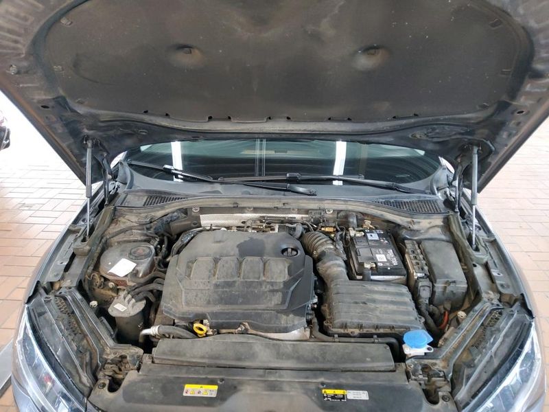 Skoda Superb 2.0 TDI Style — zdjęcie 7