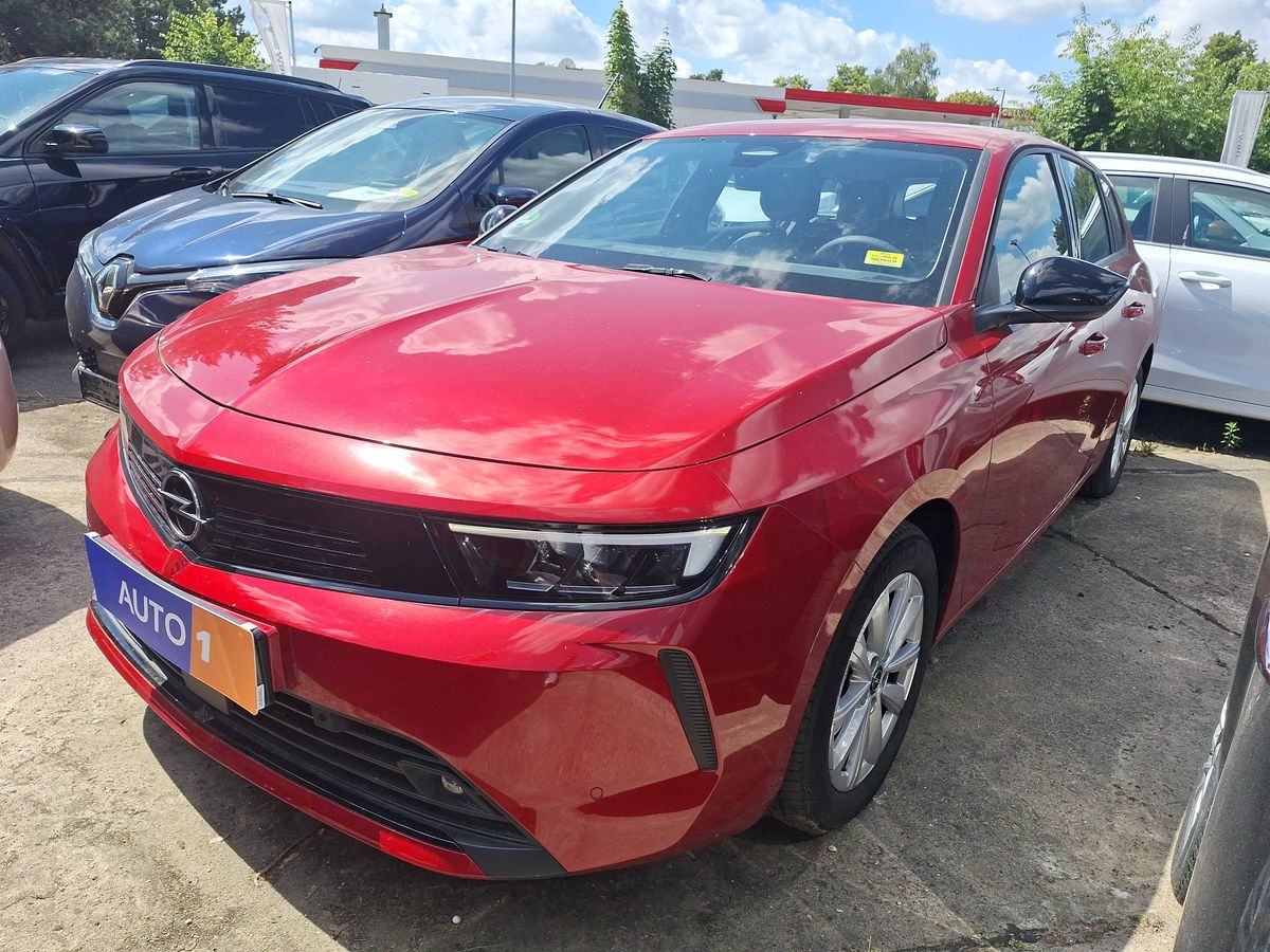 Opel Astra 2024