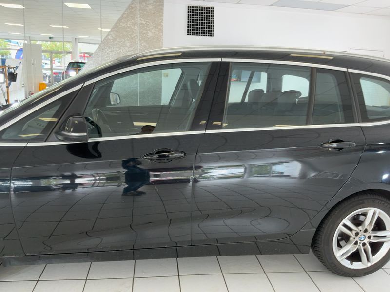 BMW 2er 218i Gran Tourer Luxury Line 2017 – снимка 4