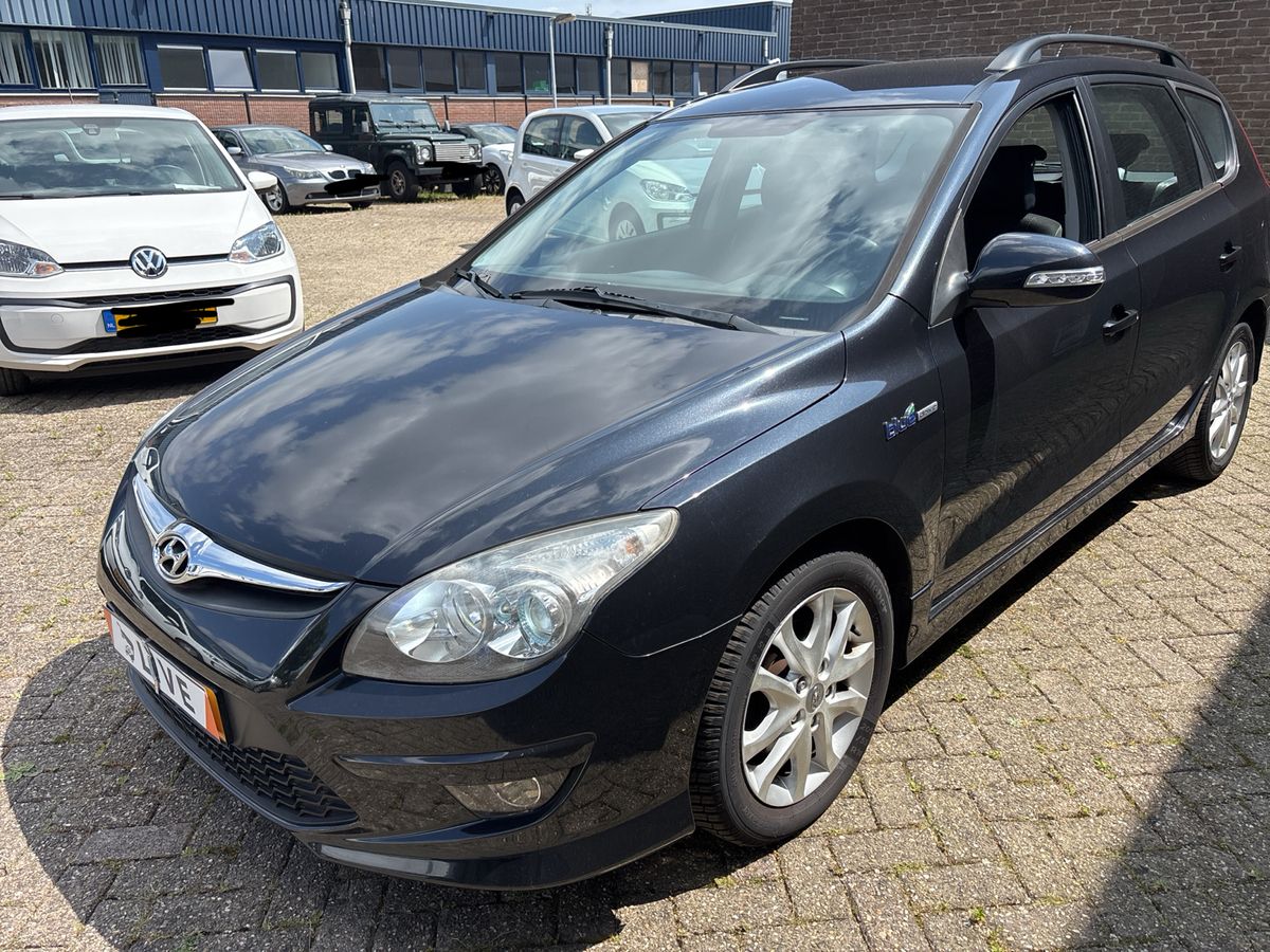 Hyundai i30 1.6 CRDi Comfort Blue