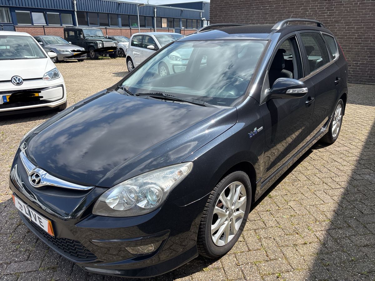 Hyundai i30 1.6 CRDi Comfort Blue