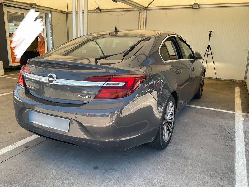 Opel Insignia 2.0 CDTI Excellence — zdjęcie 6