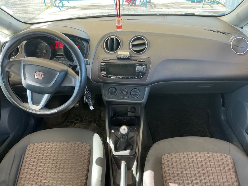 Seat Ibiza 1.2 Emoción — zdjęcie 12