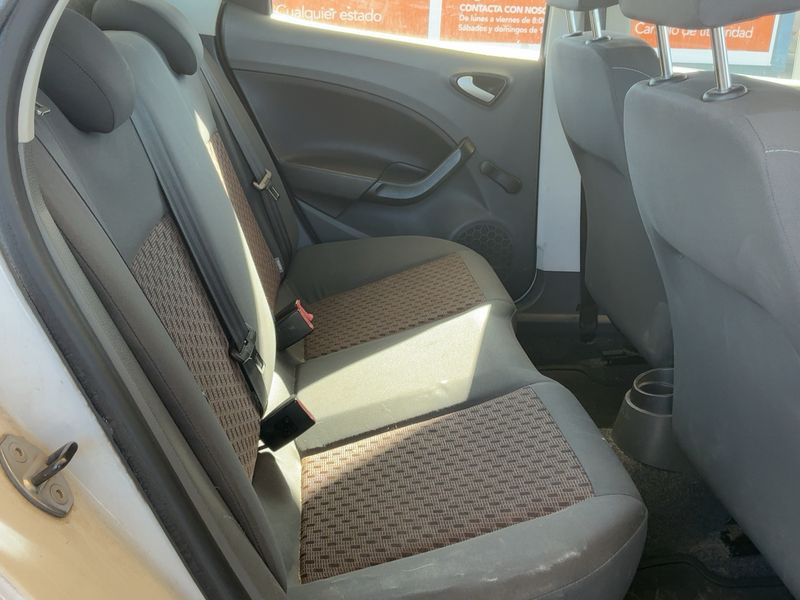 Seat Ibiza 1.2 Emoción — zdjęcie 14
