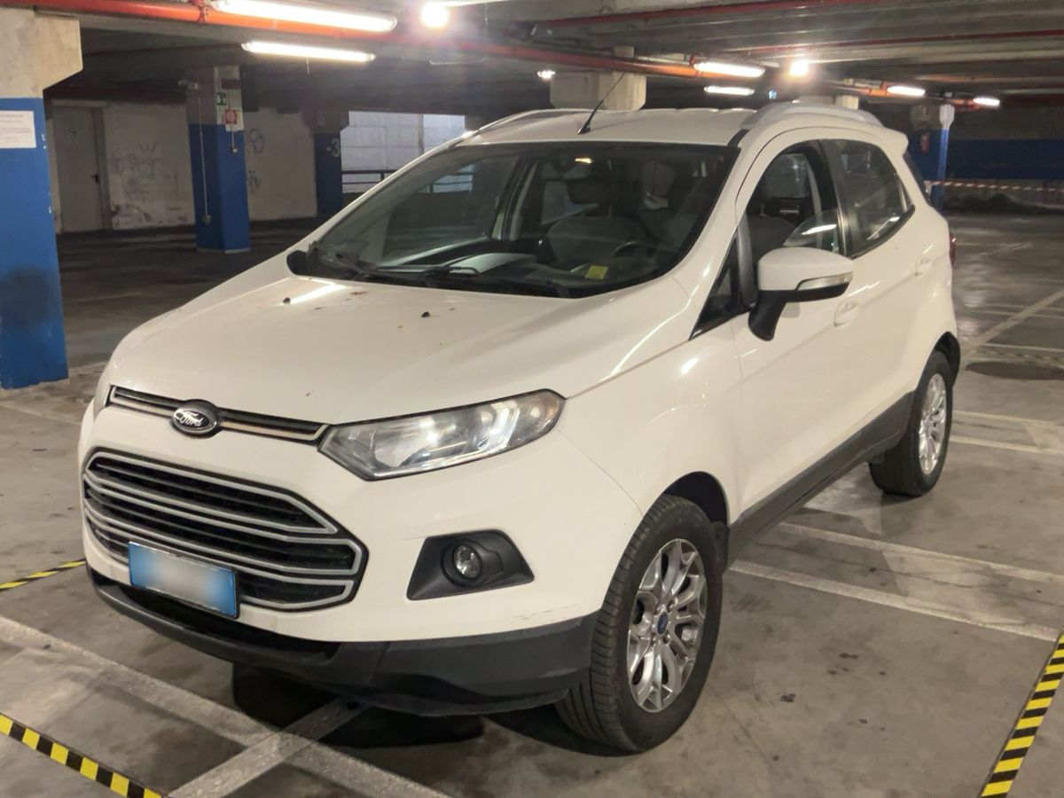 Ford EcoSport 2015