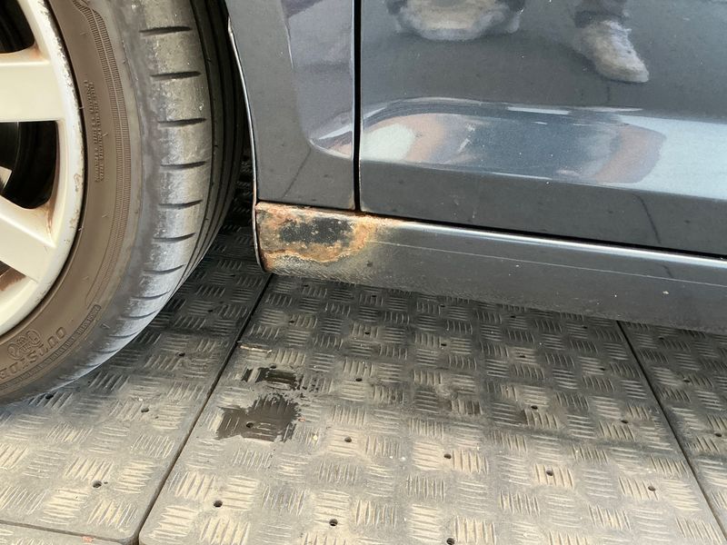 Volkswagen Golf VI Plus 1.4 TSI Highline 2009 – снимка 31