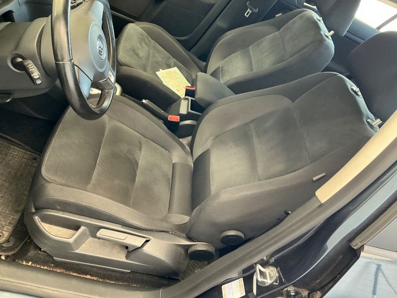 Volkswagen Golf VI Plus 1.4 TSI Highline 2009 – снимка 41