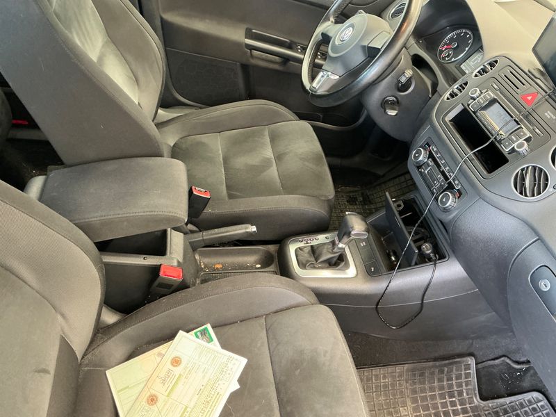 Volkswagen Golf VI Plus 1.4 TSI Highline 2009 – снимка 37