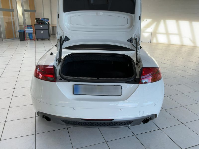 Audi TT 2.0 TFSI Roadster — zdjęcie 10