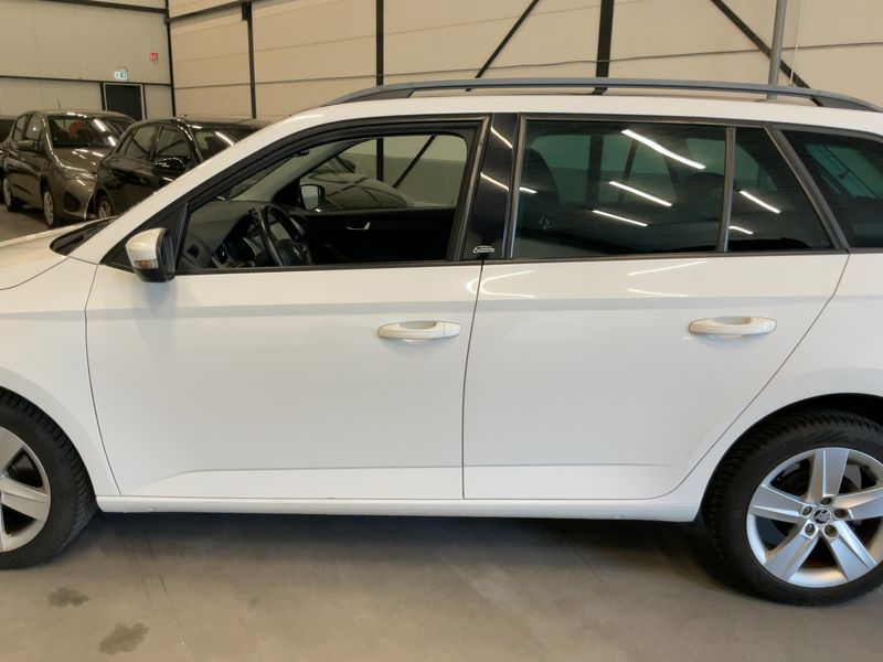 Skoda Fabia 1.2 TSI Ambition — zdjęcie 4