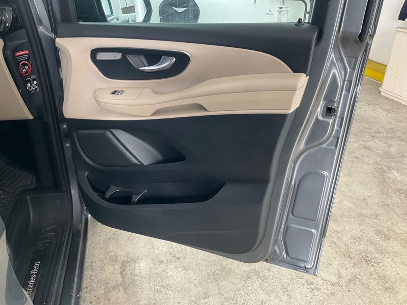 Mercedes-Benz V-Klasse Marco Polo V 250 d EDITION 2021 – снимка 25