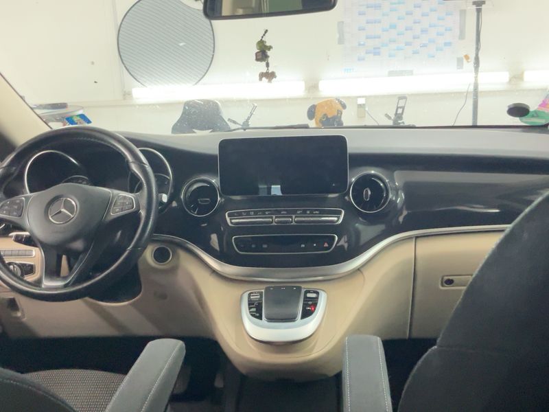 Mercedes-Benz V-Klasse Marco Polo V 250 d EDITION — zdjęcie 12