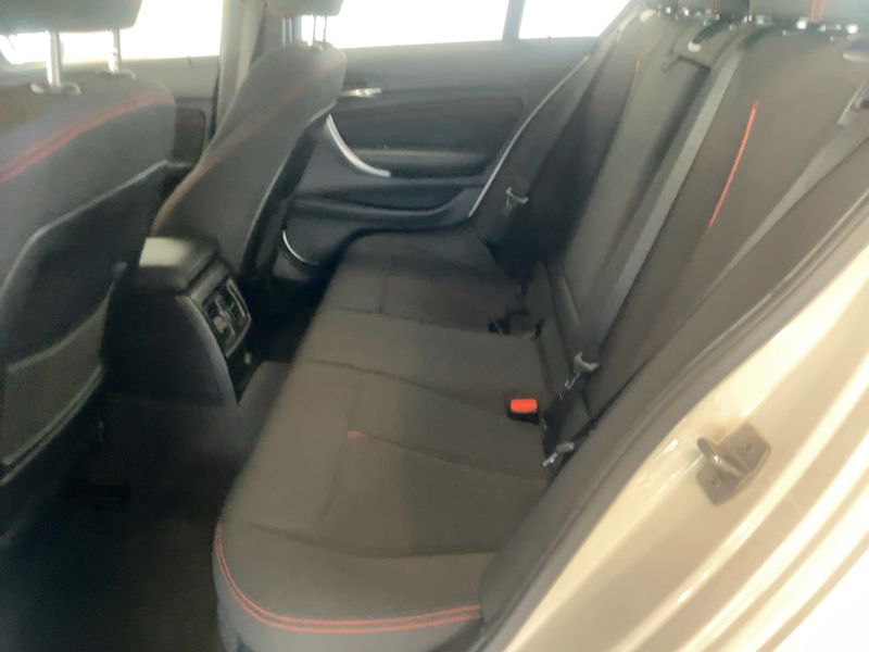 BMW 1er 118i 2013 – снимка 20