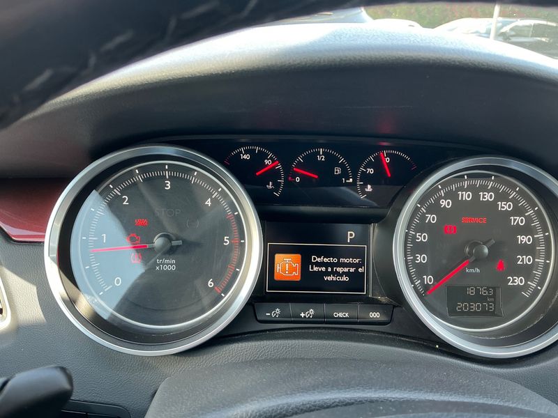 Peugeot 508 2.0 Blue-HDi RXH 2016 – снимка 28