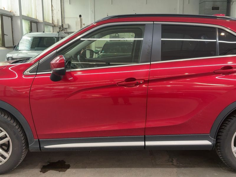 Mitsubishi Eclipse Cross 1.5 T-MIVEC Diamant Edition+ 4WD — zdjęcie 4