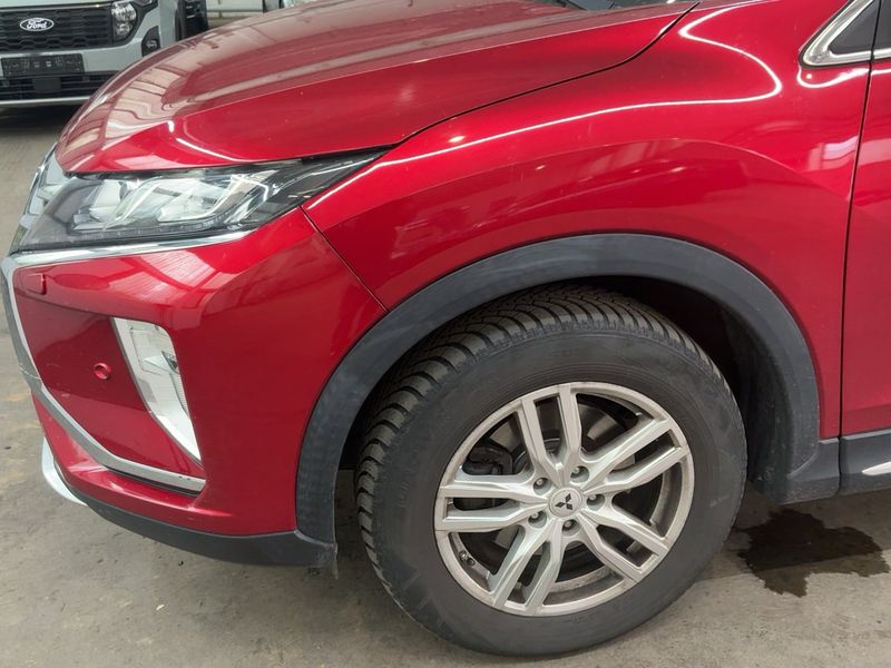 Mitsubishi Eclipse Cross 1.5 T-MIVEC Diamant Edition+ 4WD — zdjęcie 2