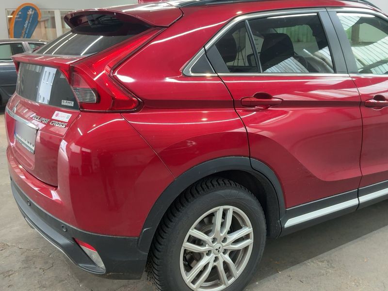 Mitsubishi Eclipse Cross 1.5 T-MIVEC Diamant Edition+ 4WD — zdjęcie 6