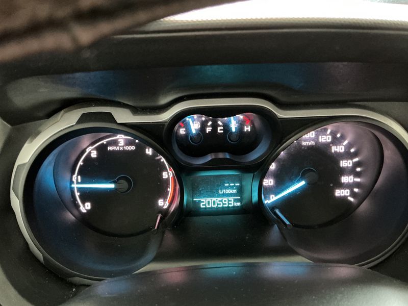 Ford Ranger 2.2 TDCi Doppelkabine 4x4 XLT — zdjęcie 13