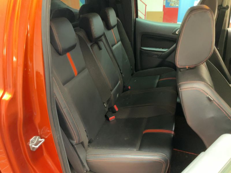 Ford Ranger 3.2 TDCi Doppelkabine 4x4 Wildtrak — zdjęcie 14