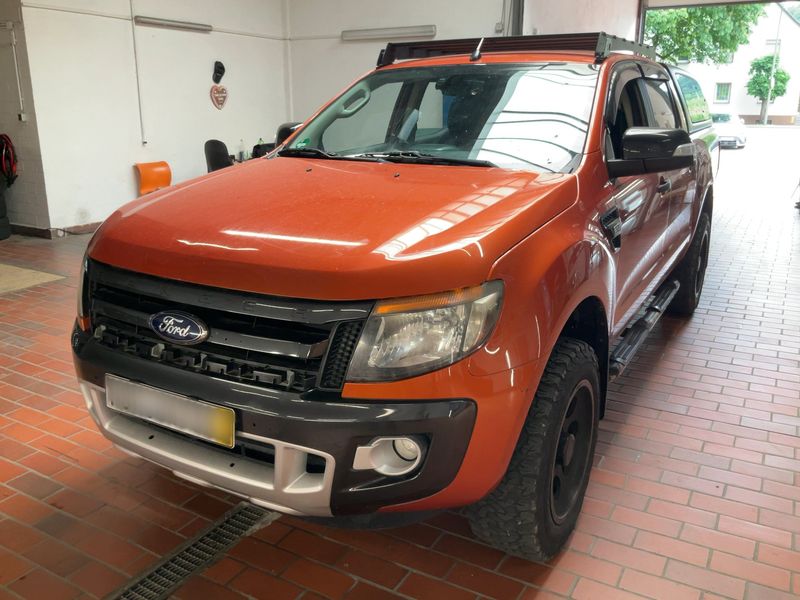 Ford Ranger 3.2 TDCi Doppelkabine 4x4 Wildtrak — zdjęcie 1