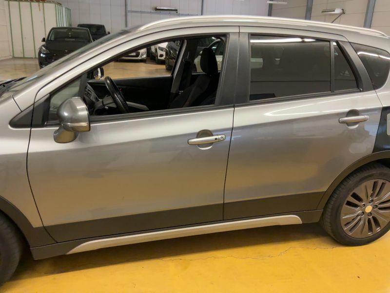 Suzuki SX4 S-Cross 1.6 DDiS Easy 2WD — zdjęcie 4