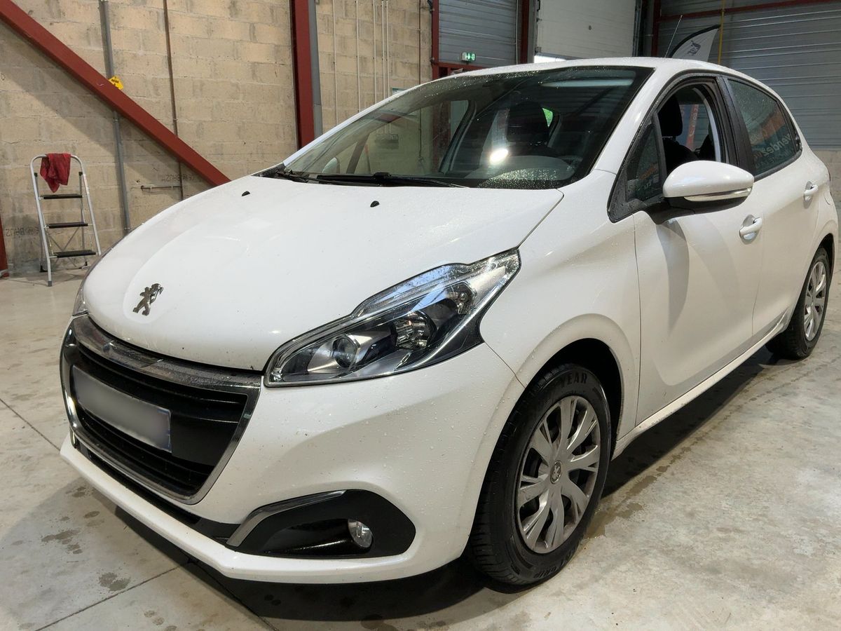 Peugeot 208 2016