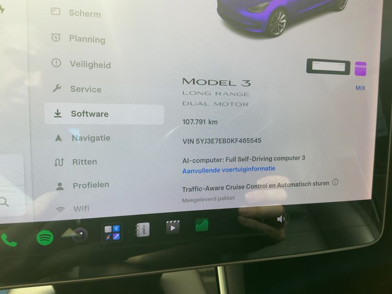 Tesla Model 3 Long Range Dual AWD AWD — zdjęcie 13