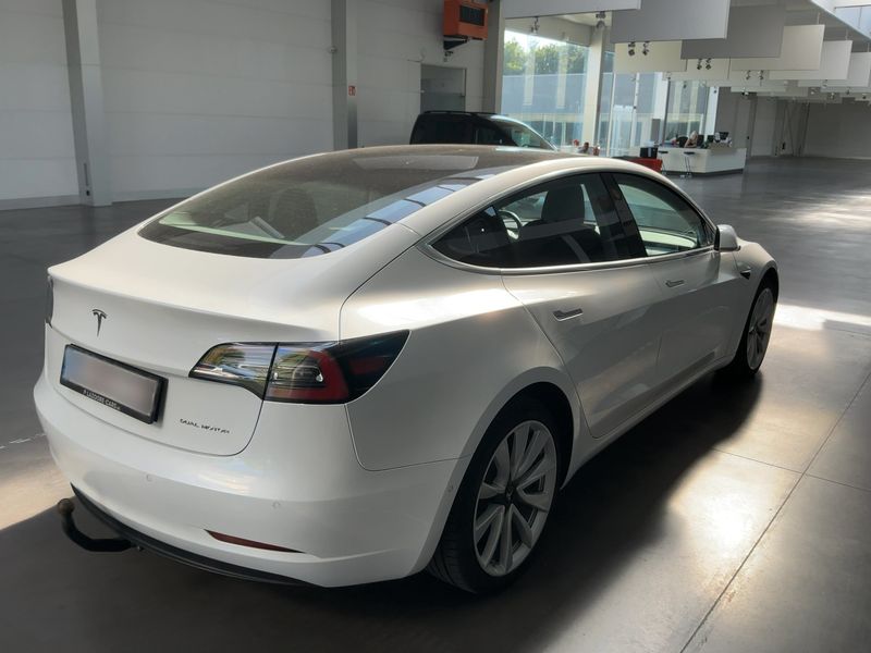Tesla Model 3 Long Range Dual AWD AWD — zdjęcie 6