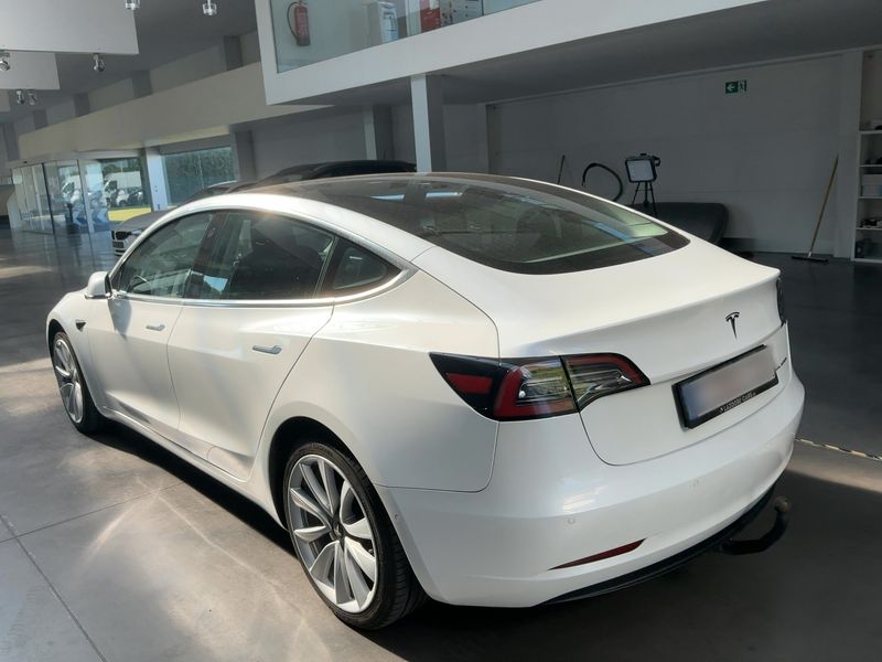 Tesla Model 3 Long Range Dual AWD AWD — zdjęcie 3