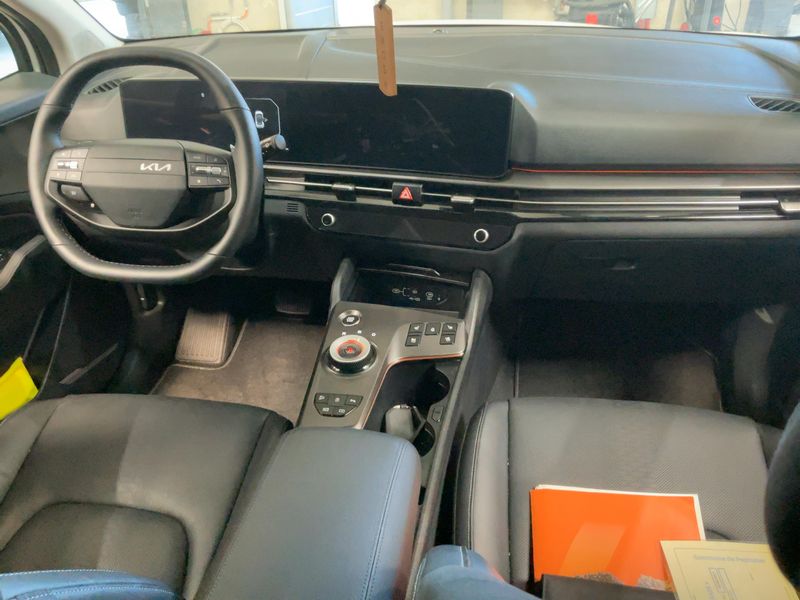 Kia Sportage 1.6 TGDI Business — zdjęcie 12