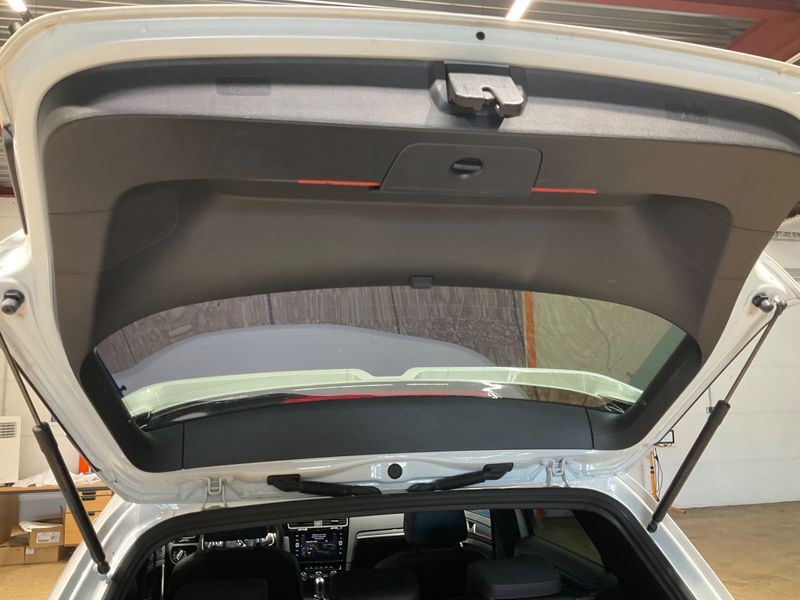 Volkswagen Golf VII 2.0 TSI GTI BlueMotion Tech 2019 – снимка 23