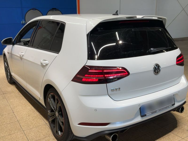 Volkswagen Golf VII 2.0 TSI GTI BlueMotion Tech 2019 – снимка 6