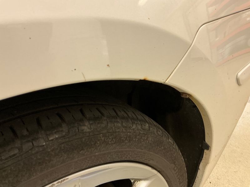 Toyota Prius 1.8 Life 2011 – снимка 29