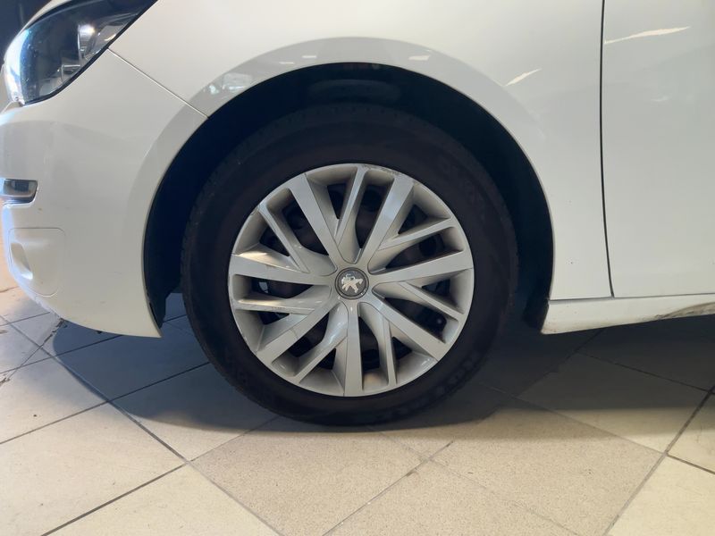 Peugeot 308 1.6 Blue-HDi Pack Clim Nav 2016 – снимка 3