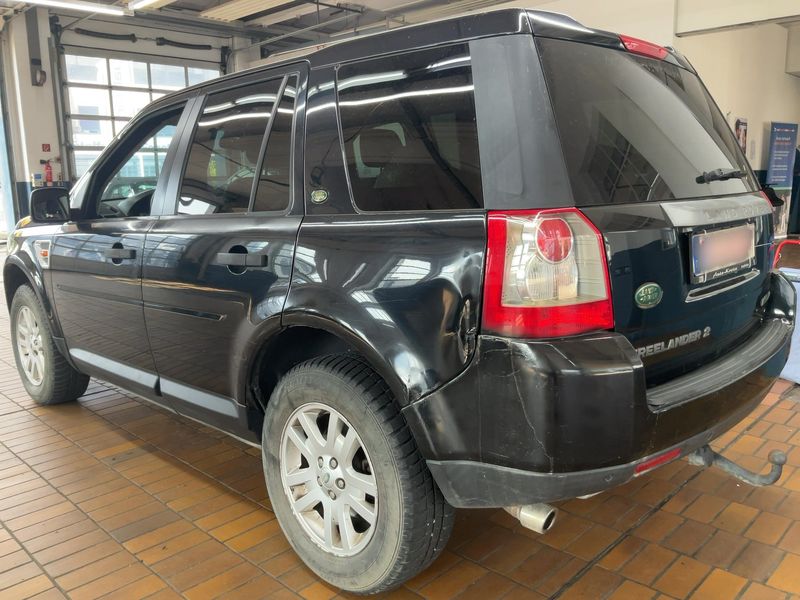 Land Rover Freelander 3.2 I6 HSE — zdjęcie 3