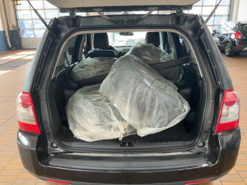 Land Rover Freelander 3.2 I6 HSE — zdjęcie 10