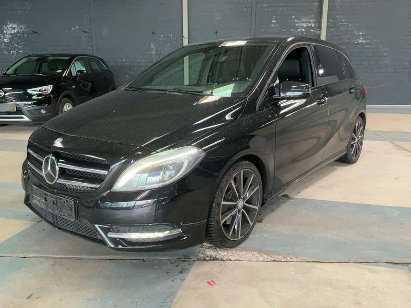 Mercedes-Benz B-Klasse B 220 CDI Standard 2013 – снимка 1