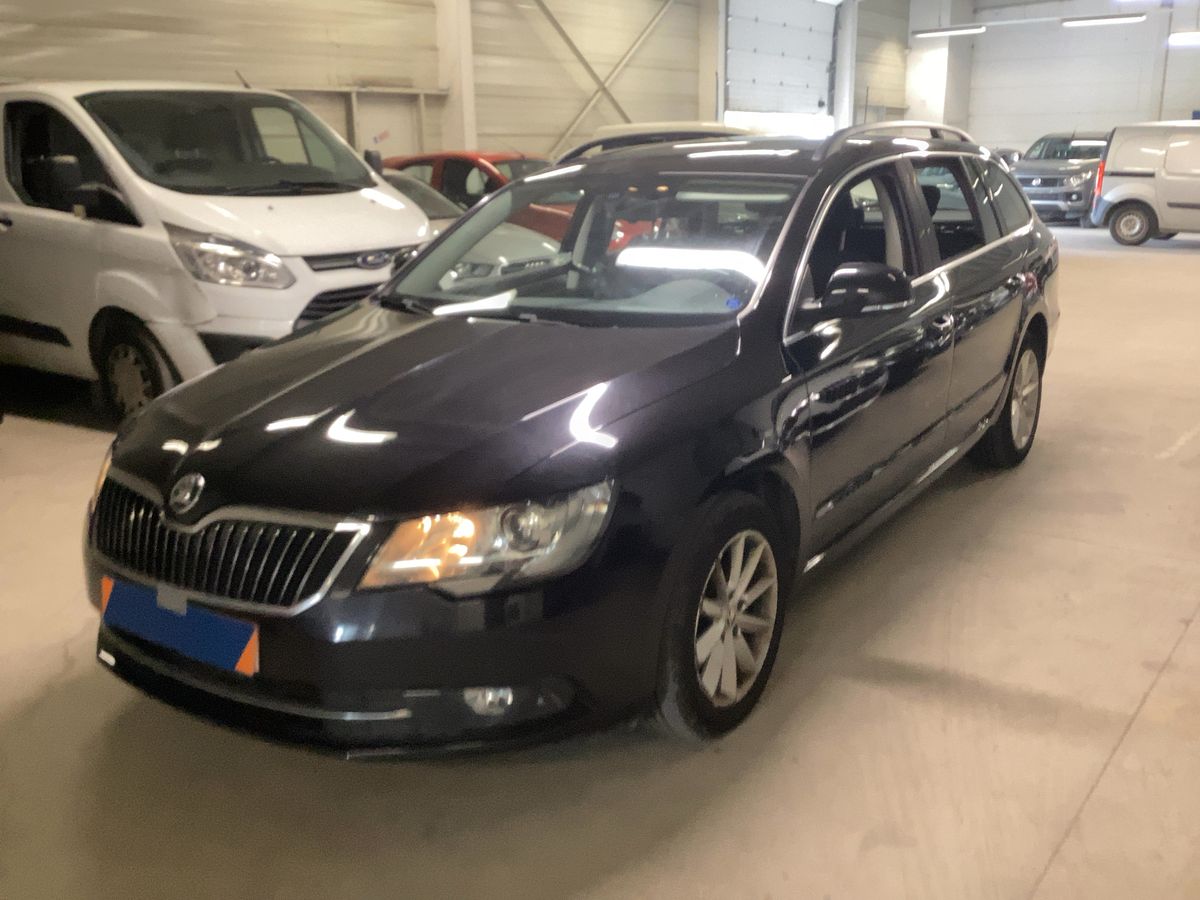 Skoda Superb 1.6 TDI Ambition