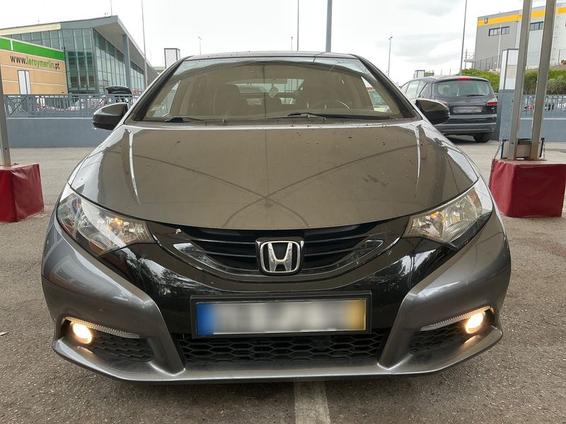 Honda Civic 1.6 DTEC I-DTEC Sport — zdjęcie 9