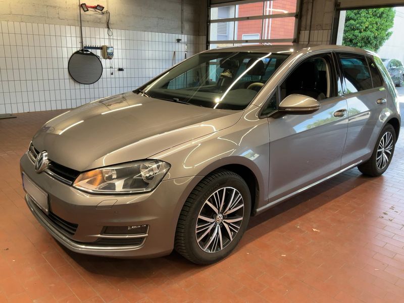 Golf VII 1.2 TSI Allstar BlueMotion Tech