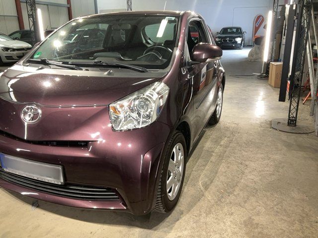 Toyota iQ 1.0 VVT-i — zdjęcie 2