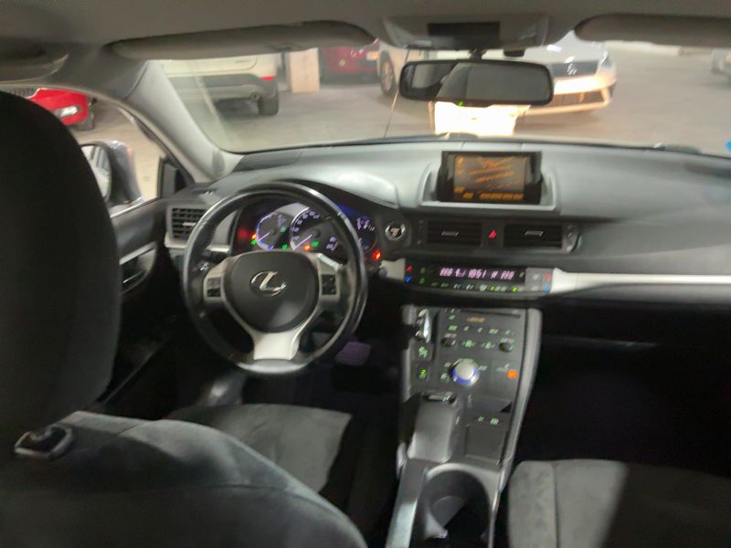 Lexus CT-Serie CT 200h — zdjęcie 12