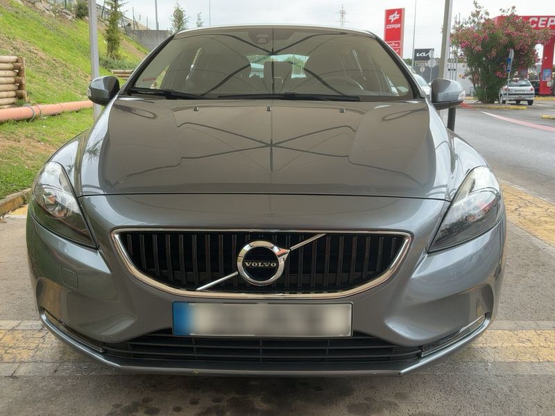 Volvo V40 2.0 D2 Kinetic — zdjęcie 9